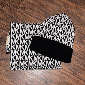 michael kors scarf and hat set